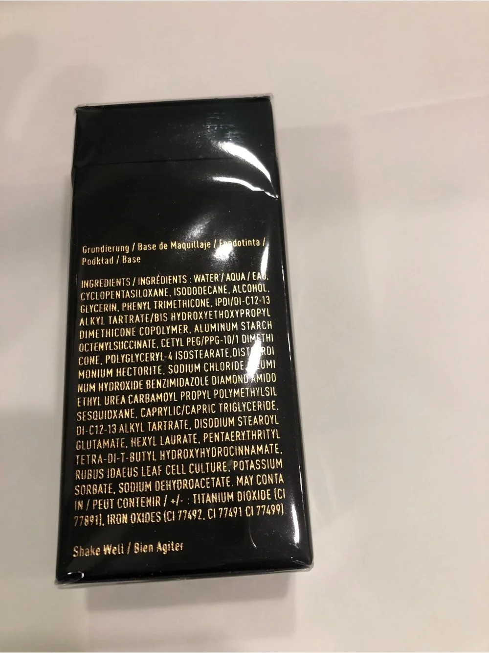 PAT Mcgrath labs Skin Fetish: Sublime Perfection Weightless Foundation
